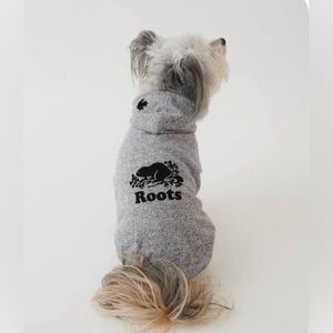 Roots X Canada Pooch Salt and Pepper Hoodie Size XS 5-8lbs ✨New with Tags✨